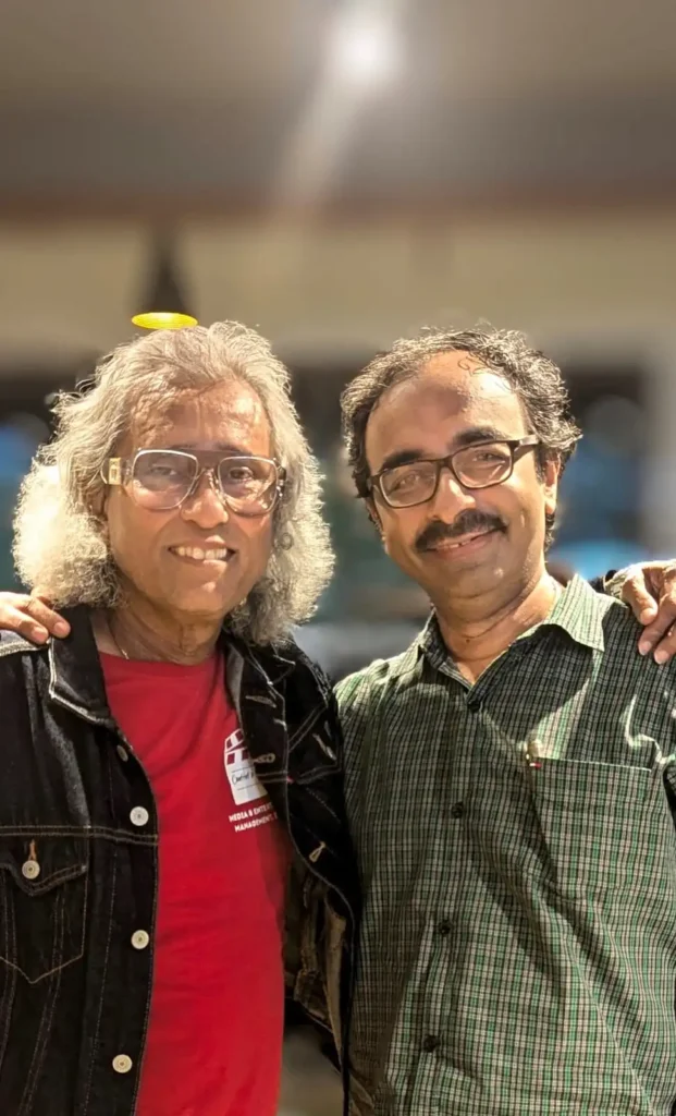 Sridhar with Bhaskar Das Dr Bhaskar Das with R Sridhar, executive ghostwriter in India